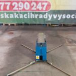 Fotografie 9. Zábavná atrakce snowbordové nebo surfové prkno