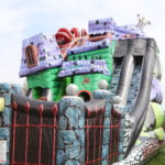 Fotografie 12. Velký skákací hrad se skluzavkou STRAŠIDELNÝ DŮM – extra maxi XXXL