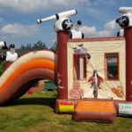 Fotografie 1. Nafukovací skákací hrad se skluzavkou – PIRÁTSKÁ PEVNOST