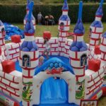 Fotografie 4. Nafukovací skákací hrad – VELKÝ DRAČÍ ZÁMEK XL